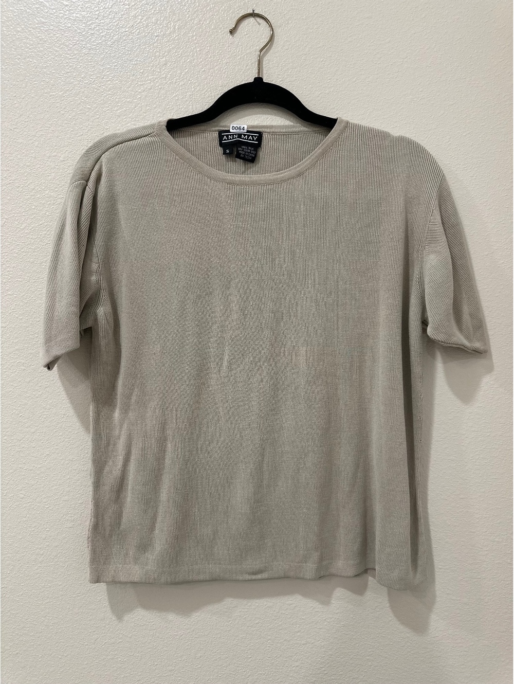 Ann May Women's Silk Short Sleeve Sweater Top, Size Small, Beige